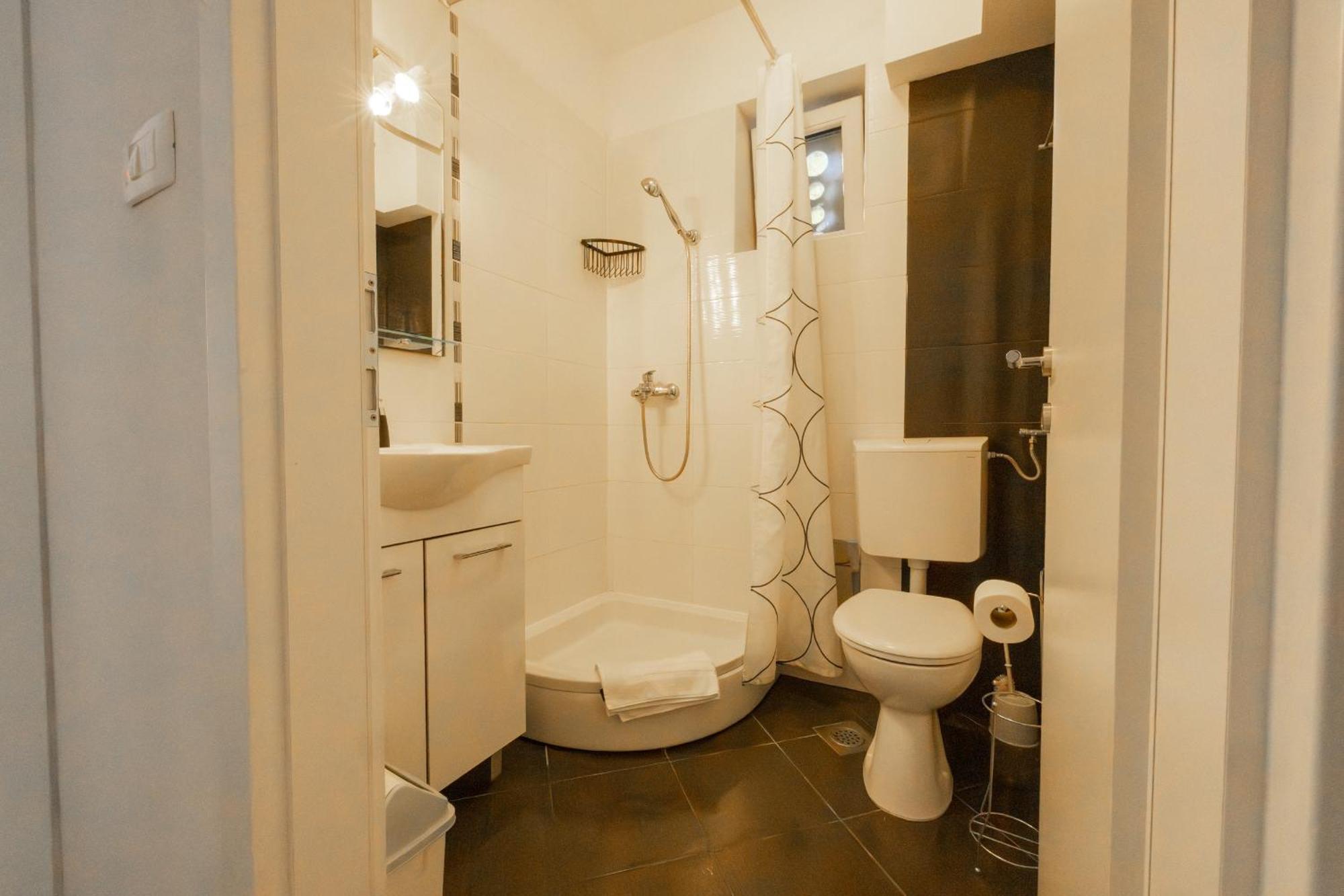Apartments Krzanic بودغورا المظهر الخارجي الصورة